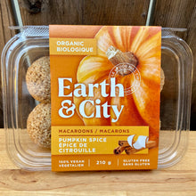 Load image into Gallery viewer, Pumpkin Spice Macaroons